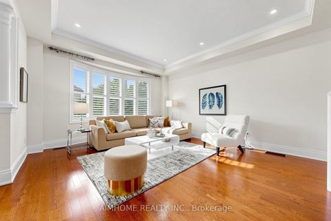 Photo 14 at 35 Marbrook Street, Mill Pond, Richmond Hill