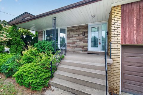 Photo 1 at 3 Minstrel Drive, Queensway, Toronto