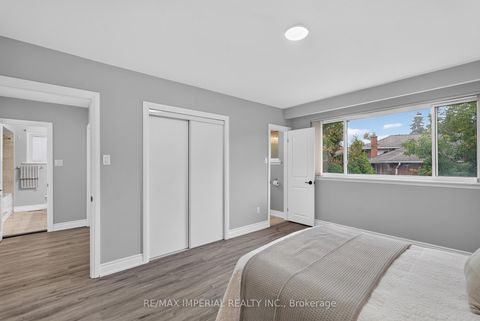 Photo 19 at 3 Minstrel Drive, Queensway, Toronto