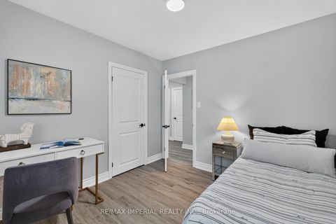 Photo 26 at 3 Minstrel Drive, Queensway, Toronto