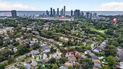 Photo 43 at 3 Minstrel Drive, Queensway, Toronto