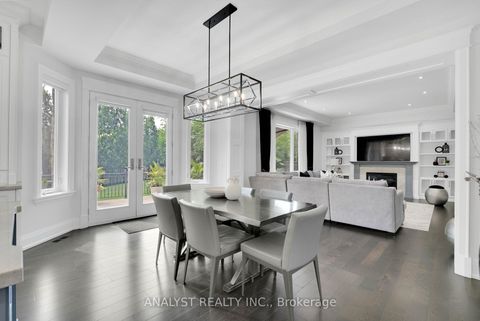 Photo 8 at 106 Donhill Crescent, Kleinburg, Vaughan