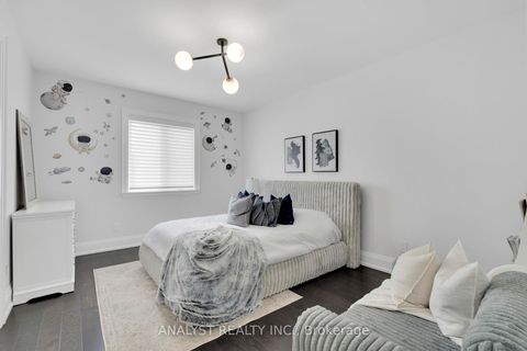Photo 26 at 106 Donhill Crescent, Kleinburg, Vaughan