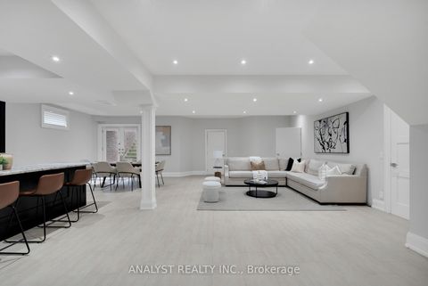 Photo 30 at 106 Donhill Crescent, Kleinburg, Vaughan