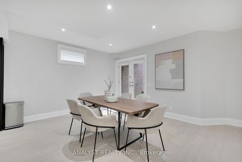 Photo 34 at 106 Donhill Crescent, Kleinburg, Vaughan