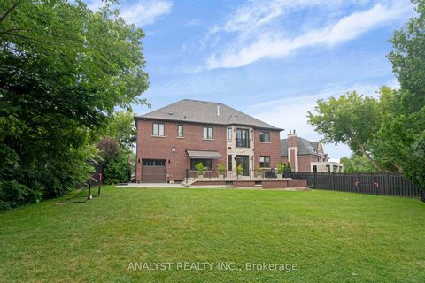 Photo 40 at 106 Donhill Crescent, Kleinburg, Vaughan