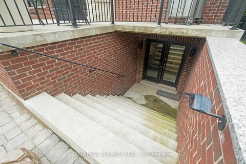 Photo 41 at 106 Donhill Crescent, Kleinburg, Vaughan