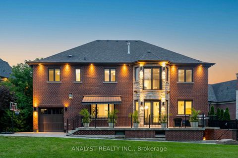 Photo 45 at 106 Donhill Crescent, Kleinburg, Vaughan