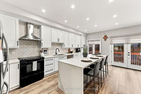Photo 9 at 44 Bluewater Court, Mimico, Toronto