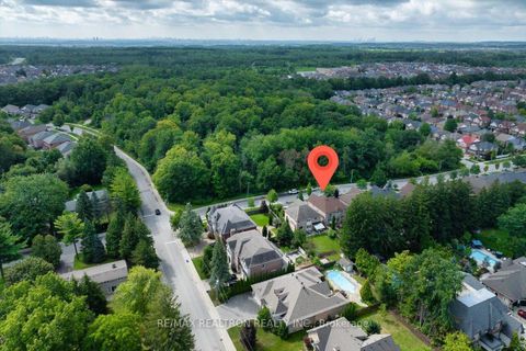 Photo 2 at 158 Nantucket Drive, Oak Ridges Lake Wilcox, Richmond Hill