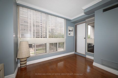 Photo 6 at 405 - 5 Kenneth Avenue, Willowdale East, Toronto