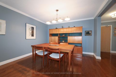 Photo 9 at 405 - 5 Kenneth Avenue, Willowdale East, Toronto