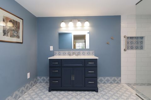 Photo 14 at 405 - 5 Kenneth Avenue, Willowdale East, Toronto