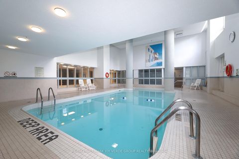 Photo 19 at 405 - 5 Kenneth Avenue, Willowdale East, Toronto