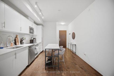 Photo 6 at 1801 - 460 Adelaide Street E, Moss Park, Toronto