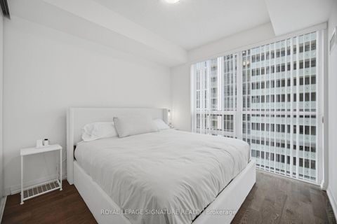 Photo 13 at 1801 - 460 Adelaide Street E, Moss Park, Toronto