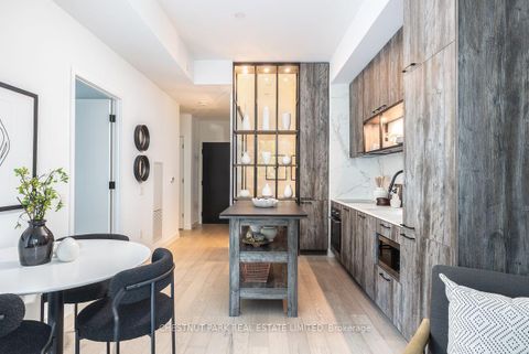 Photo 8 at 424 - 505 Richmond Street W, Waterfront Communities C1, Toronto