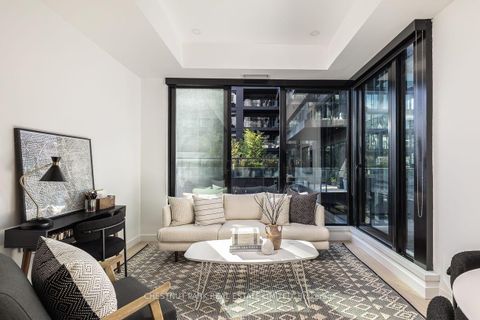 Photo 12 at 424 - 505 Richmond Street W, Waterfront Communities C1, Toronto