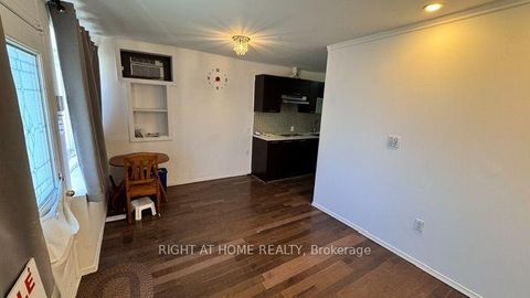 Photo 6 at 104 Danforth Road, Oakridge, Toronto