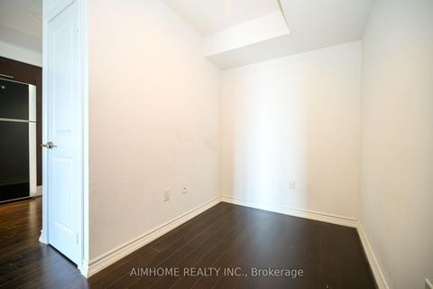 Photo 17 at 1405 - 386 Yonge Street, Bay Street Corridor, Toronto
