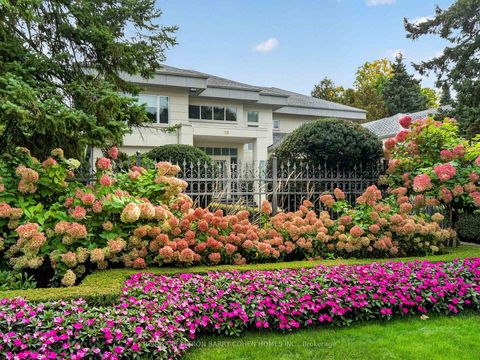 Photo 1 at 19 Maryvale Crescent, South Richvale, Richmond Hill