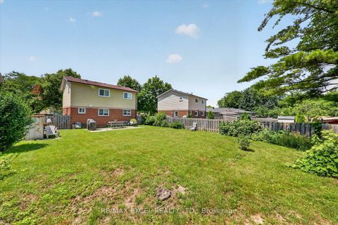 Photo 26 at 26 Lighthall Crescent, Malvern, Toronto