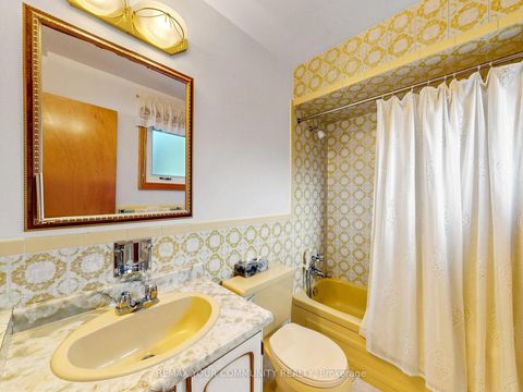 Photo 24 at 35 May Avenue, North Richvale, Richmond Hill