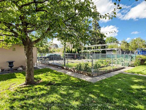 Photo 43 at 35 May Avenue, North Richvale, Richmond Hill