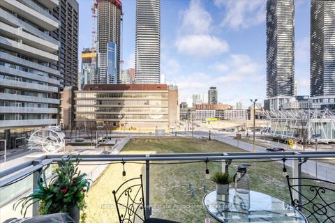 Photo 38 at 323 - 29 Queens Quay E, Waterfront Communities C8, Toronto