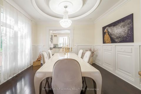 Photo 7 at 9 Calderon Crescent, Newtonbrook West, Toronto
