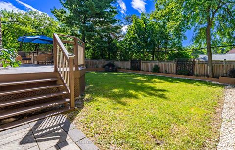Photo 29 at 9 Calderon Crescent, Newtonbrook West, Toronto