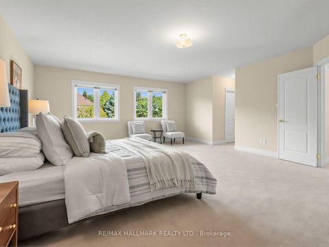 Photo 18 at 8 Ridgley Court, Bayview Hill, Richmond Hill