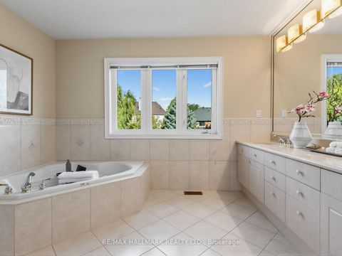 Photo 20 at 8 Ridgley Court, Bayview Hill, Richmond Hill