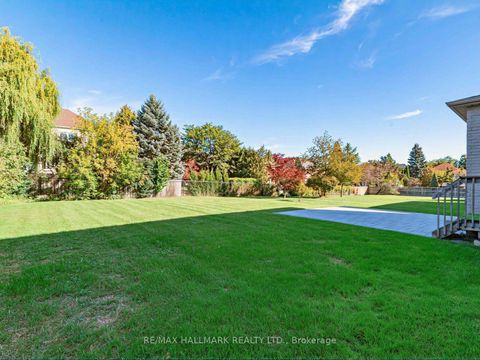 Photo 27 at 8 Ridgley Court, Bayview Hill, Richmond Hill
