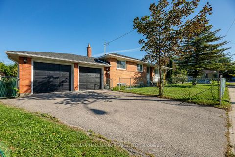 Photo 0 at 28 Fermoy Road, Cliffcrest, Toronto