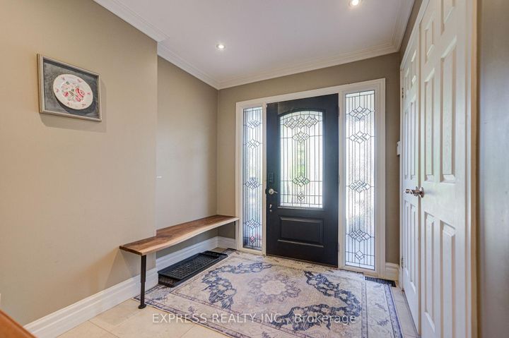 Photo 2 at 42 Gatehead Road, Bayview Village, Toronto