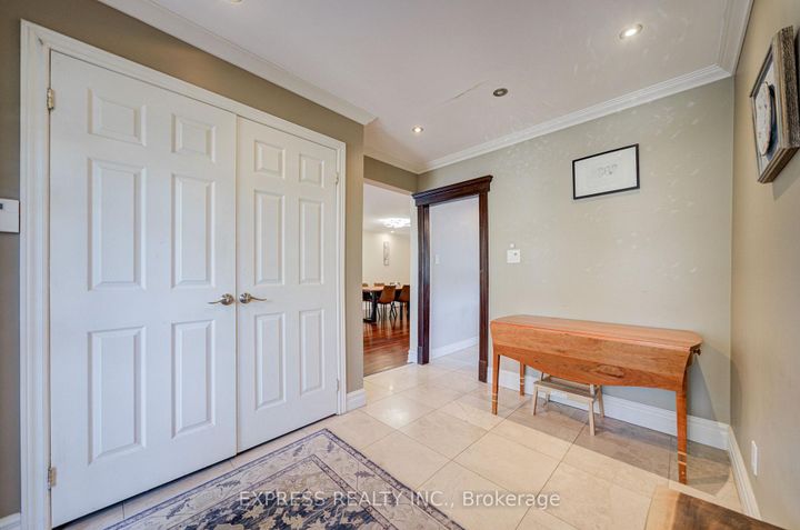 Photo 3 at 42 Gatehead Road, Bayview Village, Toronto