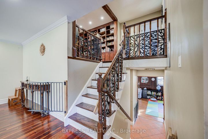 Photo 10 at 42 Gatehead Road, Bayview Village, Toronto
