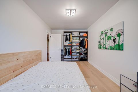 Photo 17 at 42 Gatehead Road, Bayview Village, Toronto