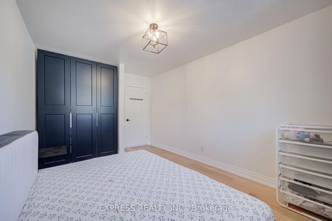 Photo 19 at 42 Gatehead Road, Bayview Village, Toronto