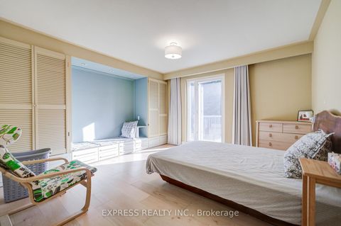 Photo 27 at 42 Gatehead Road, Bayview Village, Toronto
