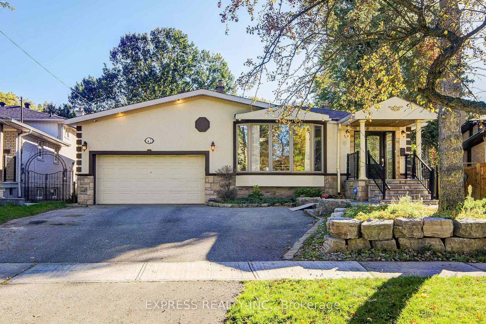 42 Gatehead Road, Bayview Village, Toronto 2