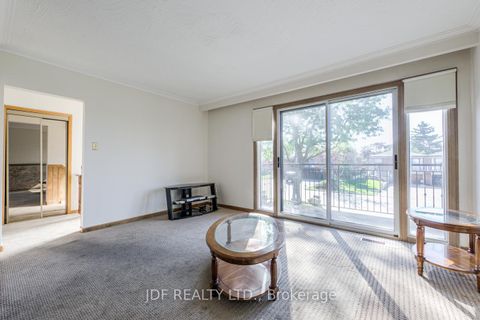 Photo 9 at 48 Debby Court, Pelmo Park W4, Toronto