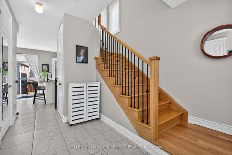 Photo 4 at 780 Green Street, Lefroy, Innisfil