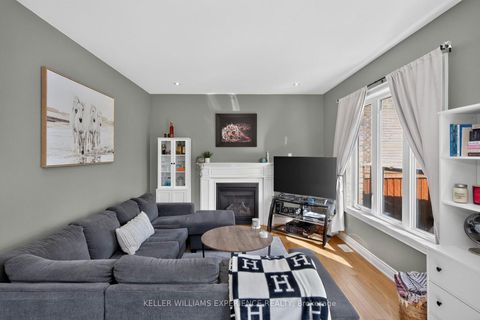 Photo 8 at 780 Green Street, Lefroy, Innisfil