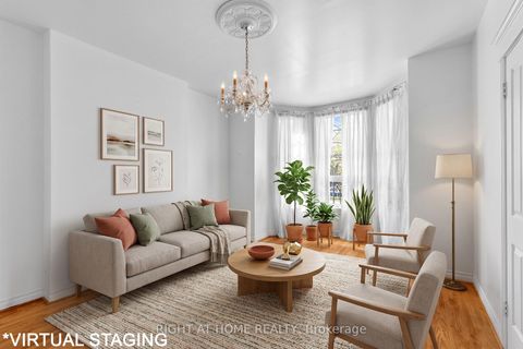 Photo 4 at 147 Dovercourt Road, Bellwoods, Toronto