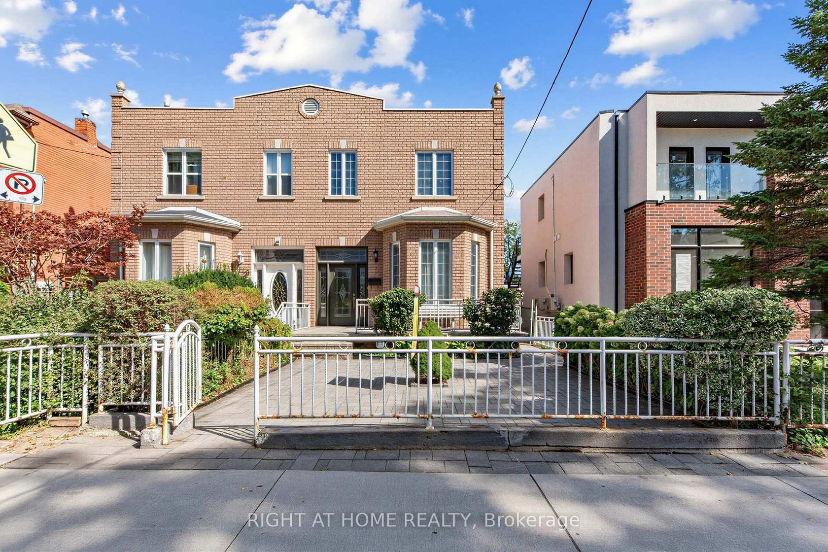 147 Dovercourt Road, Bellwoods, Toronto 
