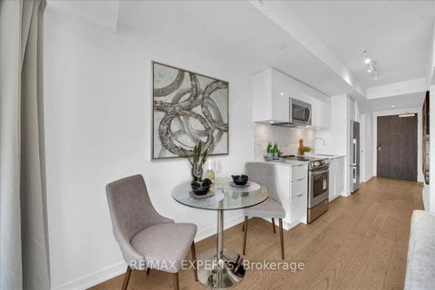 Photo 14 at 1815 - 25 Richmond Street E, Yonge Corridor, Toronto