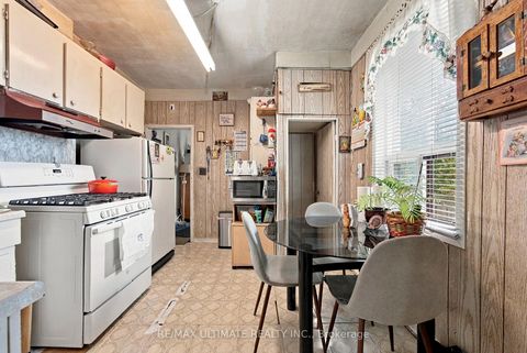 Photo 12 at 426 Woodfield Road, Coxwell, Toronto
