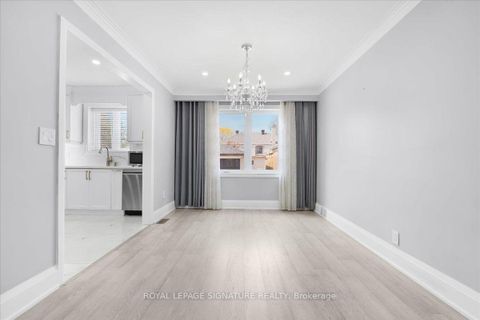 Photo 5 at 90A Bicknell Avenue, Eglinton West, Toronto